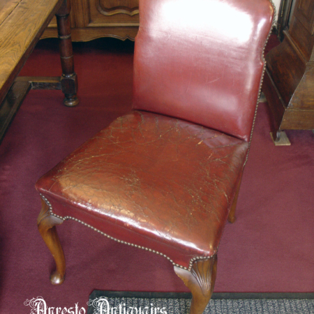 Ref. 18 – Antieke leren Chippendale stoelen foto 1