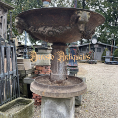 Ref. 31 – Antieke gietijzeren Art Nouveau fontein foto 1