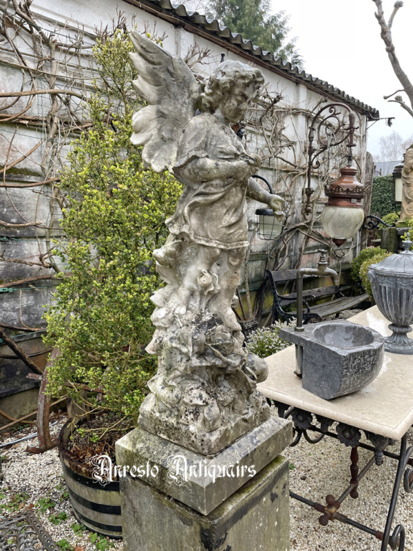 Ref. 28 – Antiek Italiaans Carrara marmeren tuinbeeld foto 2