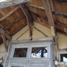 Ref. 19 – Antieke balkenplafond