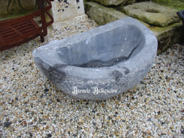 Ref. 01 - Spoelbak uit oude blauwe steen