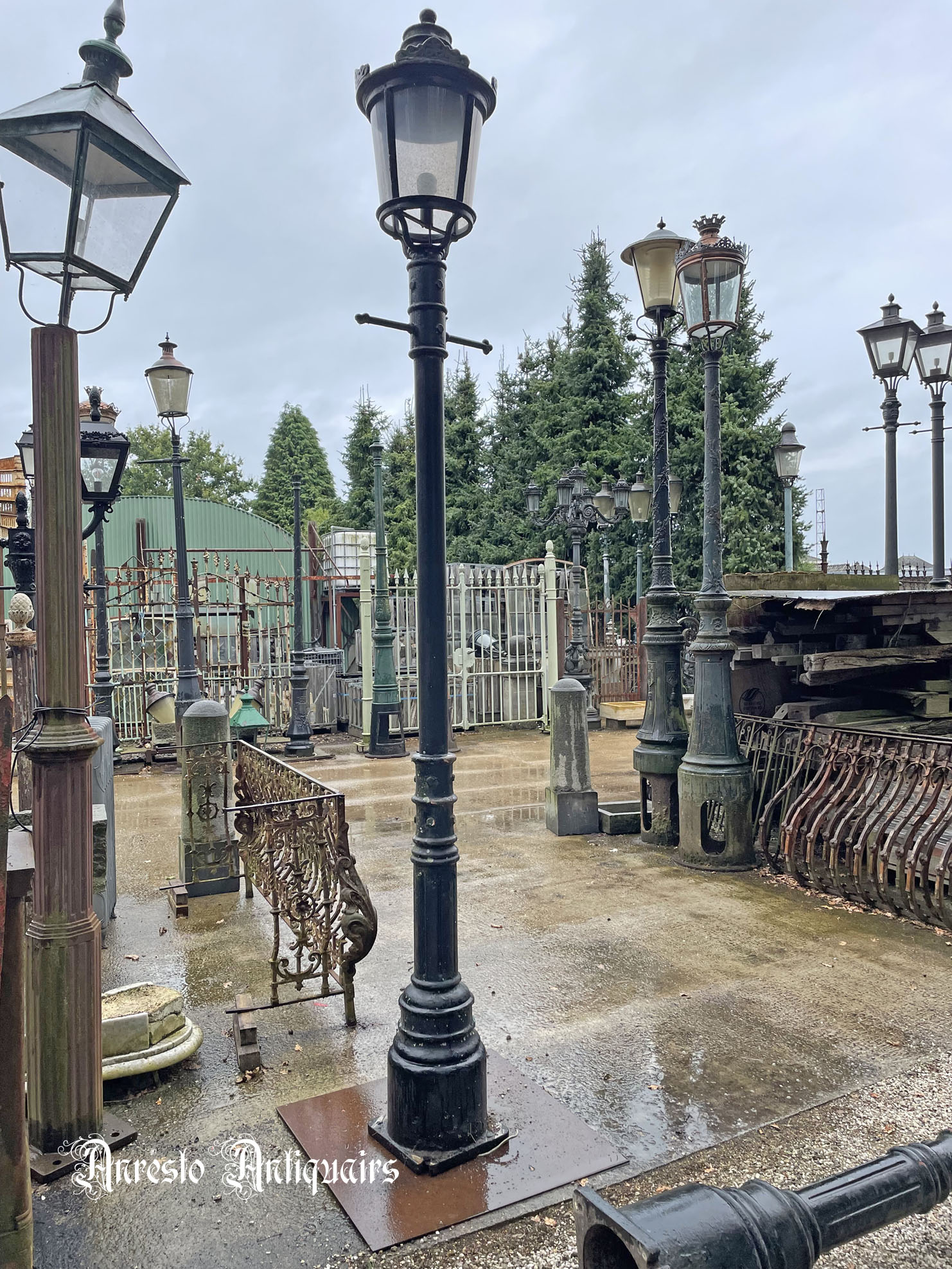Ref. 102 – Antieke Franse lantaarnpalen - Afbeelding 2