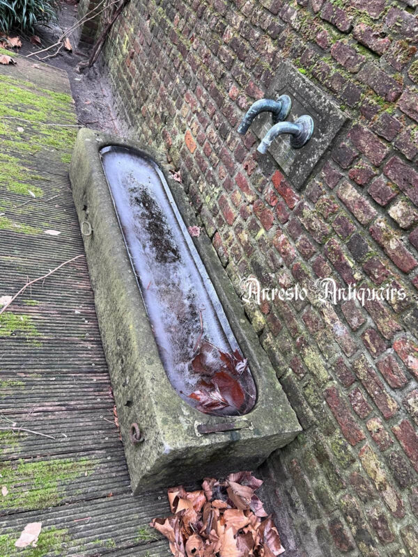 Ref. 140 – Antieke Ardeense blauwstenen voederbak - Afbeelding 3