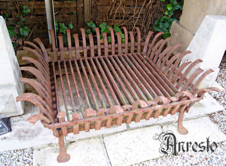 Ref. 24 – Gotische vuurkorf in smeedijzer