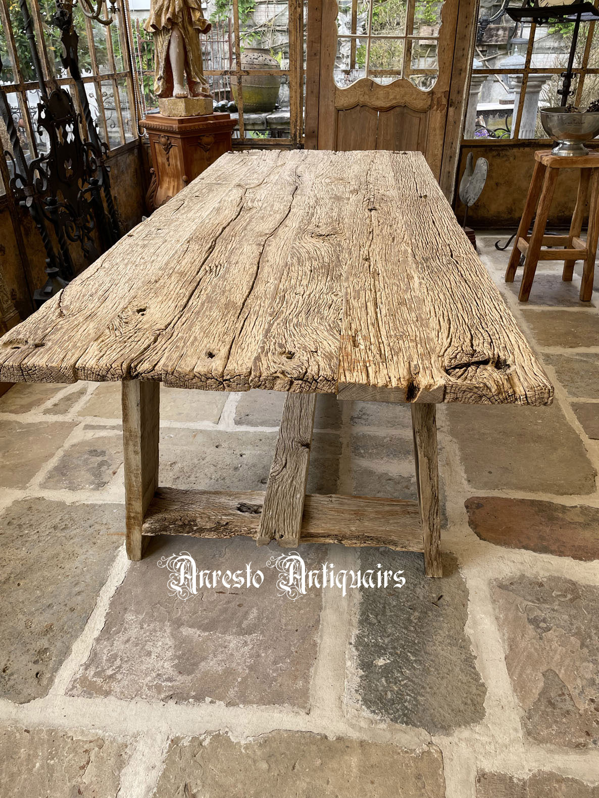 Ref. 31 – Exclusieve eikenhouten eettafel