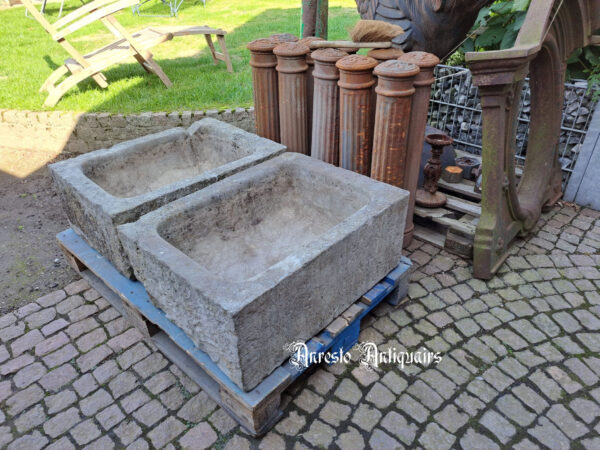 Ref. 88 – Stel antieke Ardeense voederbakken