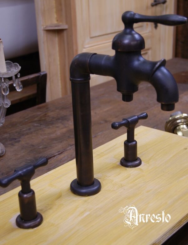 Ref. 63 - Samengestelde mengkraan met verdeelbrug, old tap assembly