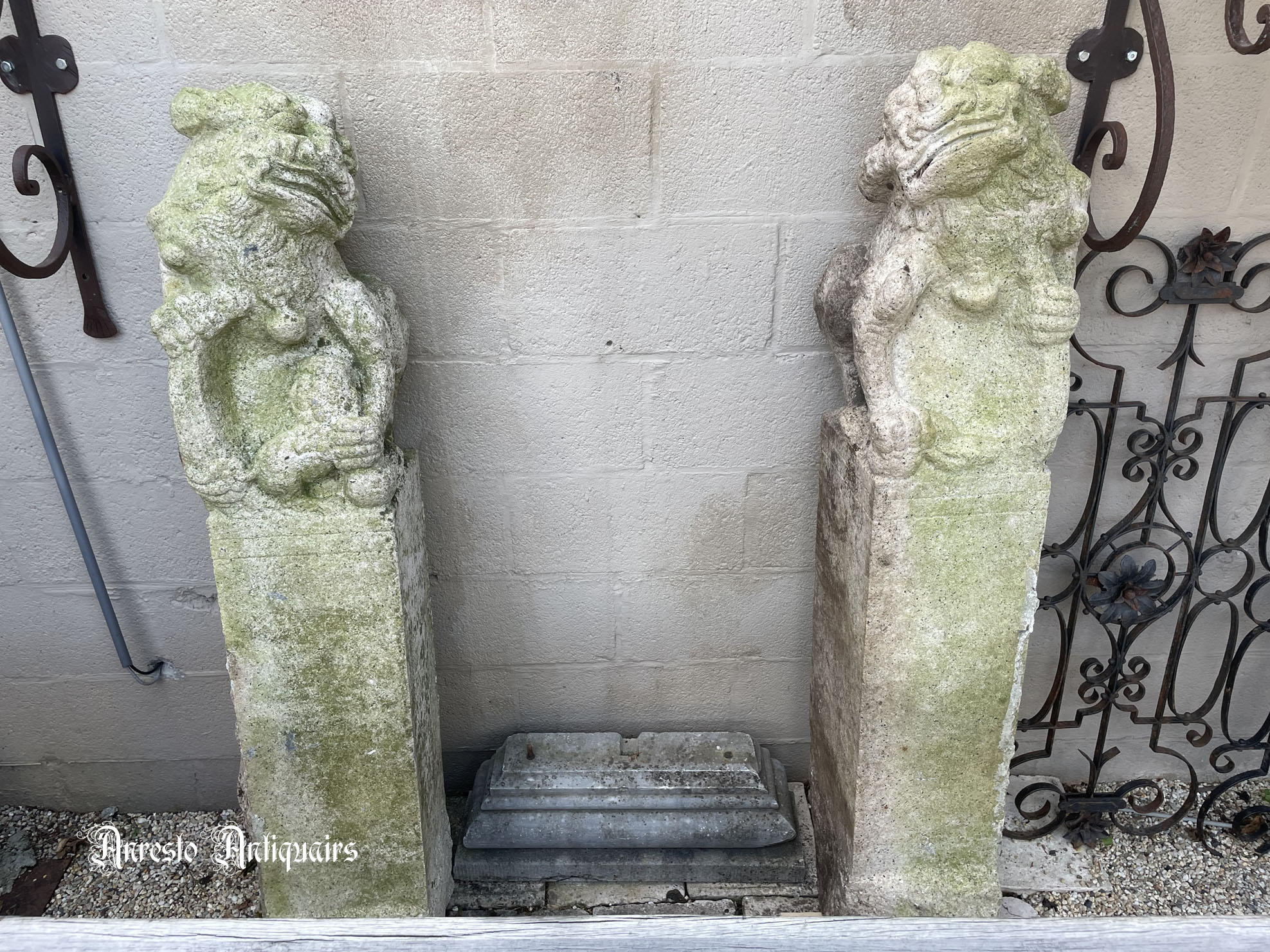 Ref. 31 – Antieke Chinese tempelleeuwen foto 1