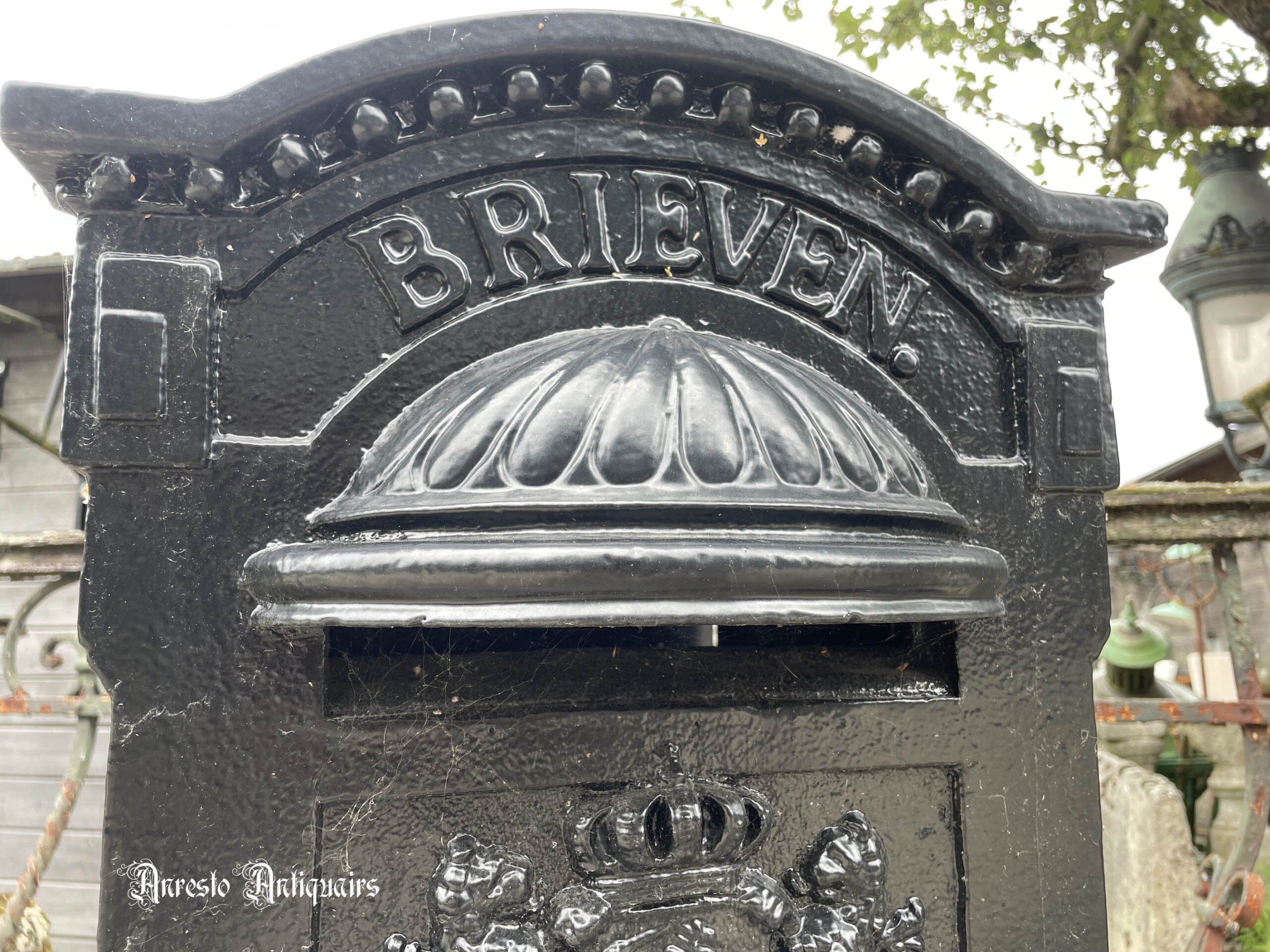 Ref. 70 – Hollandse gietijzeren brievenbus foto 3