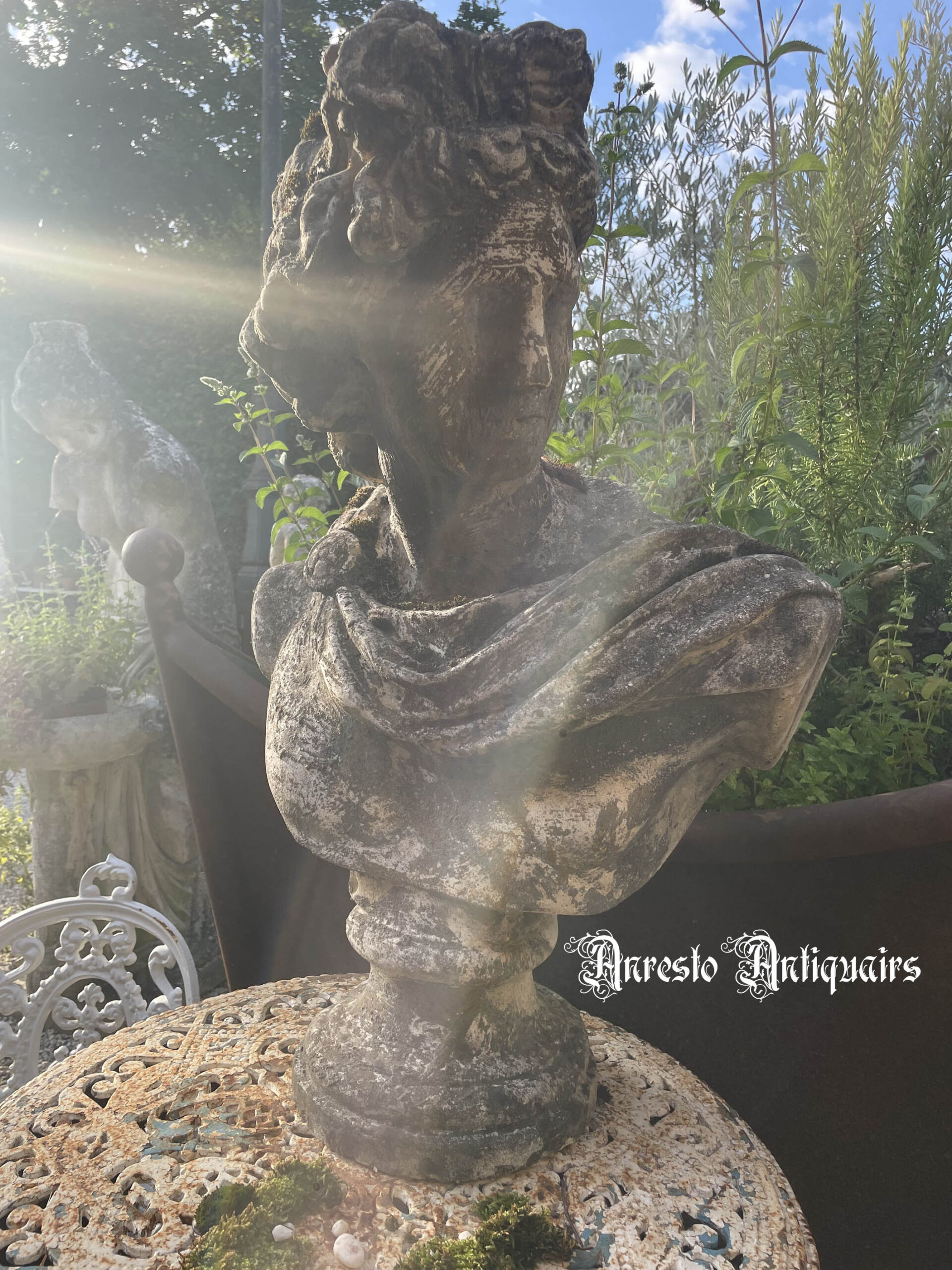 Ref. 29 – Decoratief Italiaans tuinbeeld foto 2