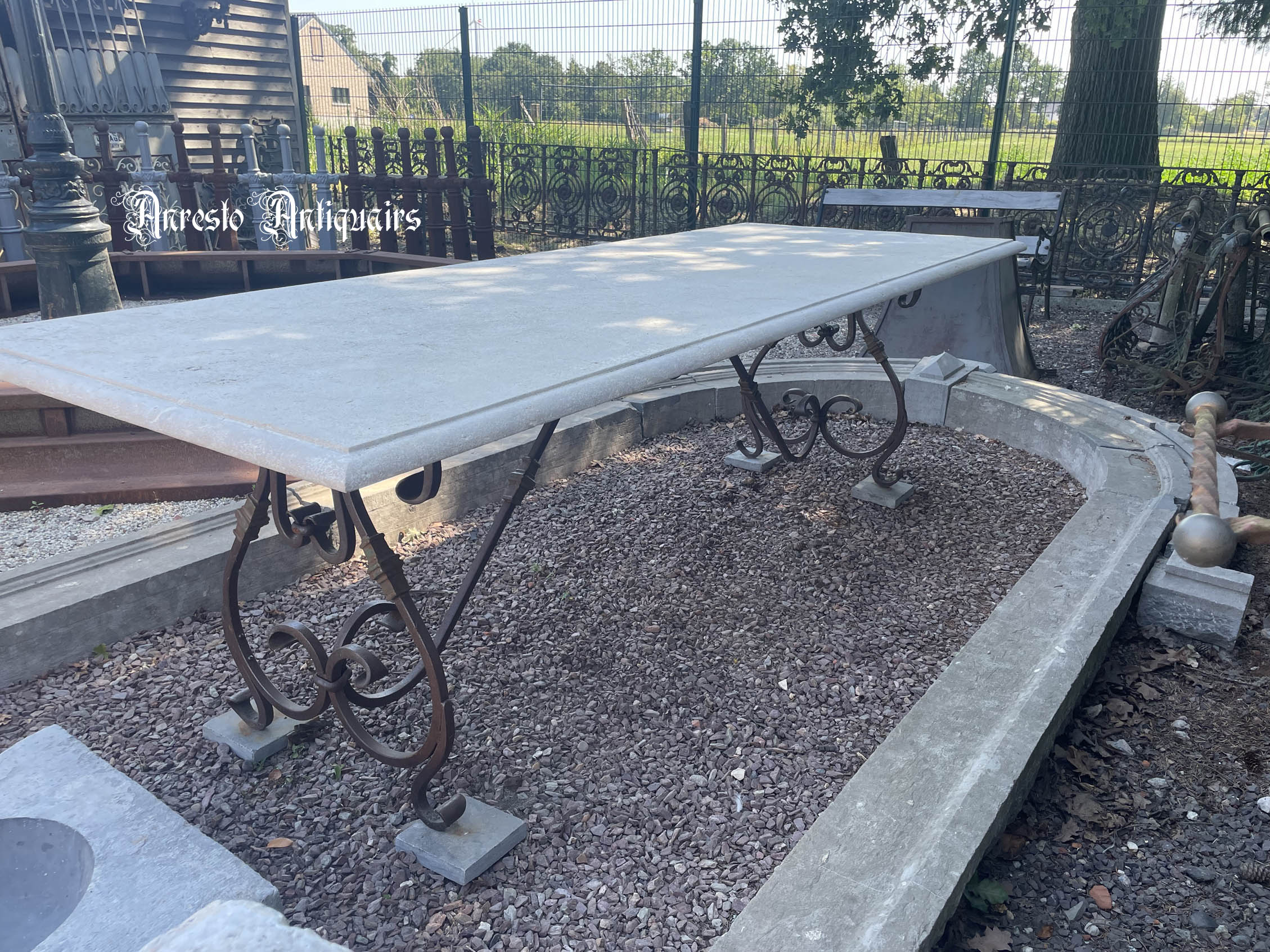 Ref. 56 – Smeedijzeren tuintafel Venetiaans model foto 1