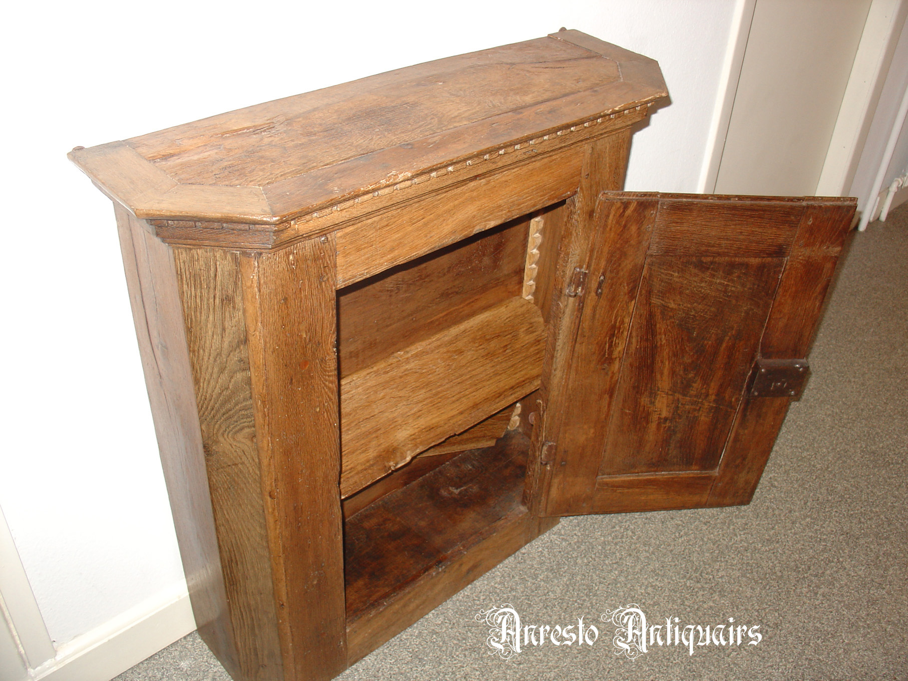 Ref. 14 – Antieke spindekast foto 2