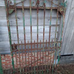 15_Antieke_landelijke_smeedijzeren_tuinpoort