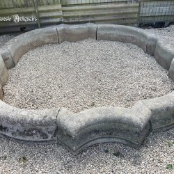 Ref. 16 – Oude Italiaanse fonteinboord foto 1